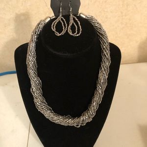 Jewelry with matching earring